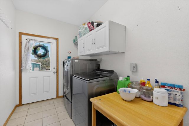 88 Rincon Loop Loop, Tijeras, NM 87059