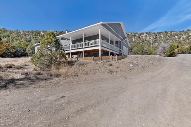 88 Rincon Loop Loop, Tijeras, NM 87059