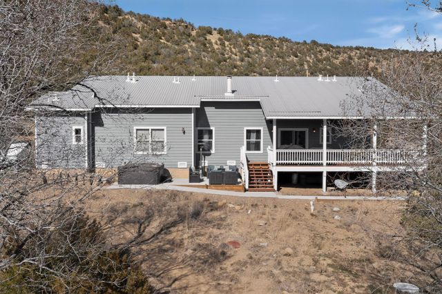 88 Rincon Loop Loop, Tijeras, NM 87059