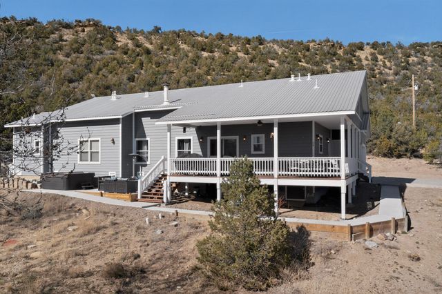 88 Rincon Loop Loop, Tijeras, NM 87059