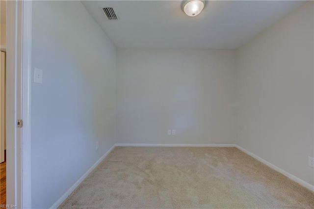 3096 Kenelm DR, Chesapeake, VA 23323