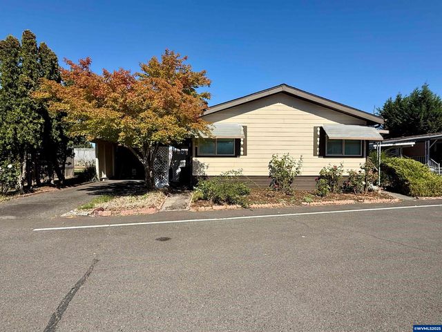 4667 Amber St NE, Salem, OR 97301