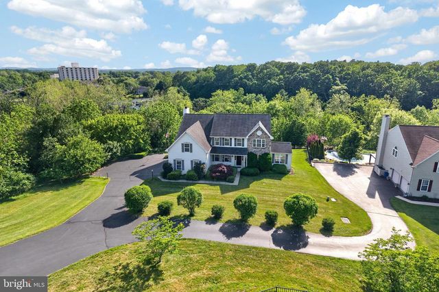 976 STUART DR, Pottstown, PA 19464
