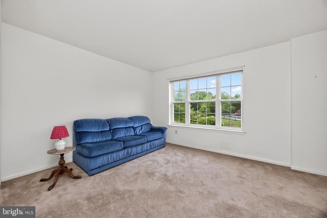 976 STUART DR, Pottstown, PA 19464