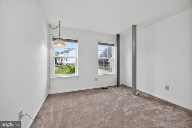 976 STUART DR, Pottstown, PA 19464