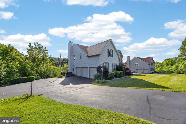 976 STUART DR, Pottstown, PA 19464