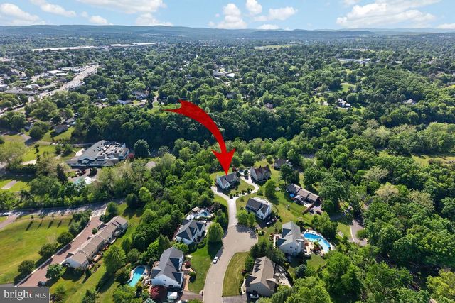 976 STUART DR, Pottstown, PA 19464