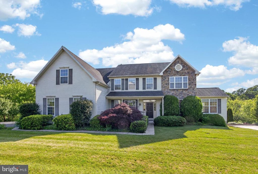 976 STUART DR, Pottstown, PA 19464