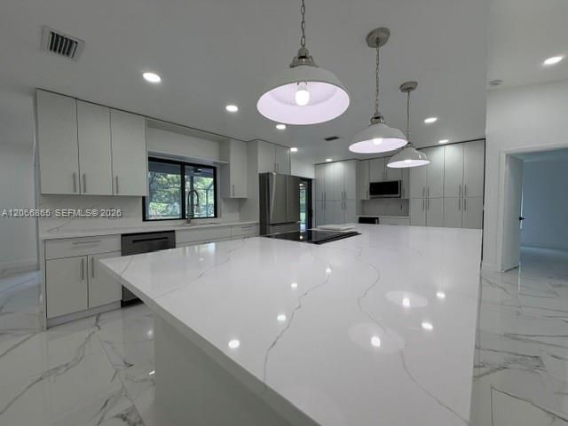 6217 NW 75th Way, Parkland, FL 33067