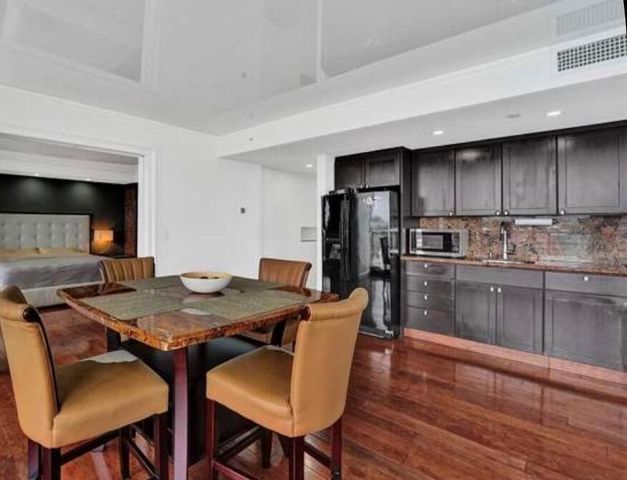 1720 Harrison Street 14h, Hollywood, FL 33020