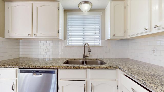 4138 Swinden Drive, Houston, TX 77066