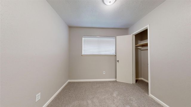 4138 Swinden Drive, Houston, TX 77066