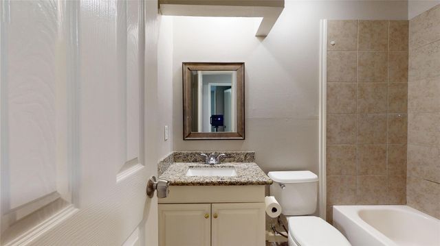 4138 Swinden Drive, Houston, TX 77066
