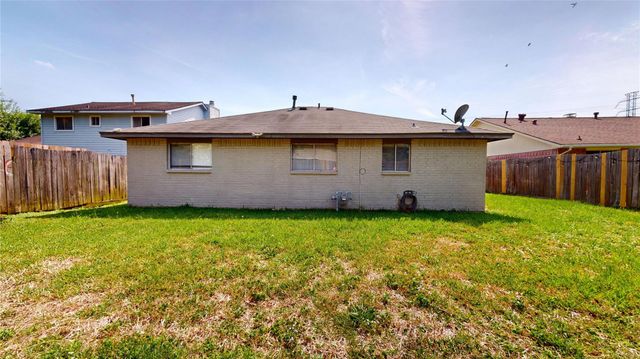 4138 Swinden Drive, Houston, TX 77066