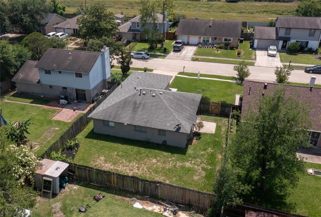 4138 Swinden Drive, Houston, TX 77066