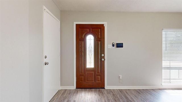 4138 Swinden Drive, Houston, TX 77066