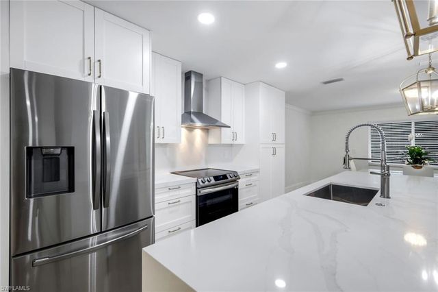 27153 Edenbridge CT, Bonita Springs, FL 34135