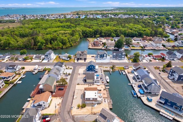 1204 Niihau Drive, Forked River, NJ 08731