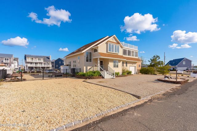 1204 Niihau Drive, Forked River, NJ 08731
