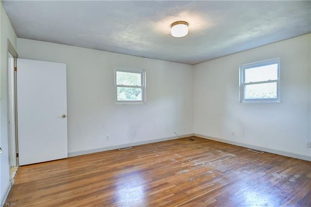 1820 Ashley DR, Virginia Beach, VA 23454