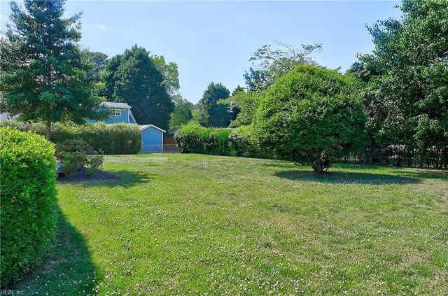 1820 Ashley DR, Virginia Beach, VA 23454