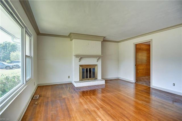 1820 Ashley DR, Virginia Beach, VA 23454