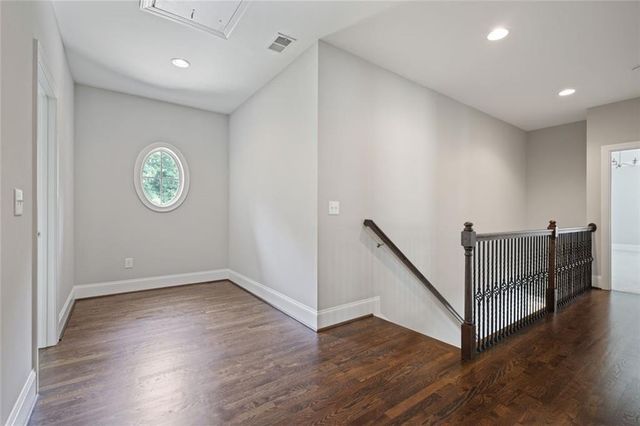 3156 Shadow Creek, Roswell, GA 30075