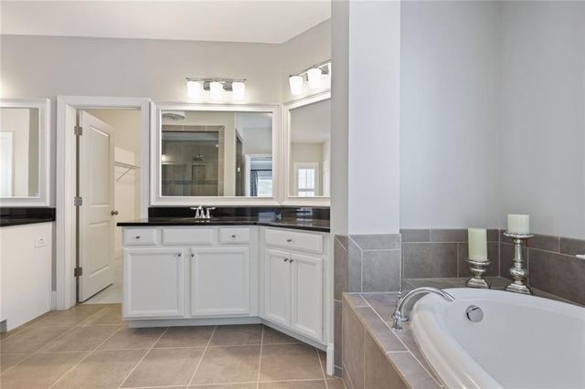 3156 Shadow Creek, Roswell, GA 30075