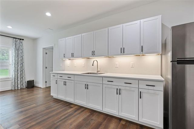 3156 Shadow Creek, Roswell, GA 30075