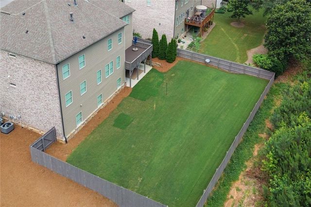 3156 Shadow Creek, Roswell, GA 30075