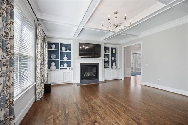 3156 Shadow Creek, Roswell, GA 30075