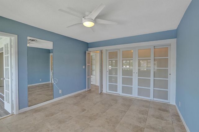 2400 NE 36th Street 10, Lighthouse Point, FL 33064