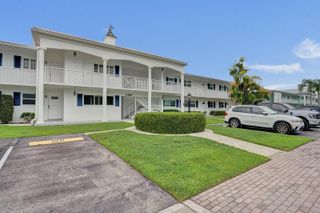 2400 NE 36th Street 10, Lighthouse Point, FL 33064