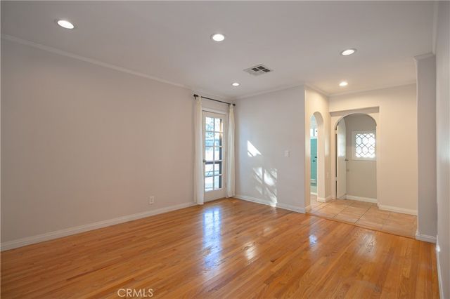 4905 Alhama, Woodland Hills, CA 91364