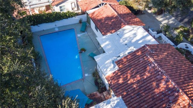 4905 Alhama, Woodland Hills, CA 91364