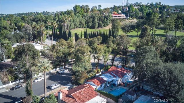 4905 Alhama, Woodland Hills, CA 91364