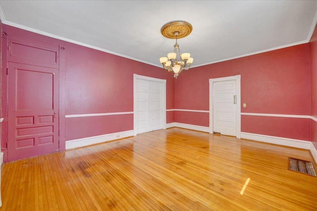 518 Walnut AVE, Roanoke, VA 24016