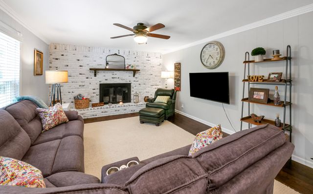 1631 Starboard Drive, Hixson, TN 37343