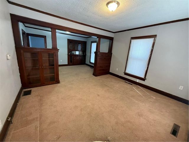 311 W Halsey Street, Maryville, MO 64468