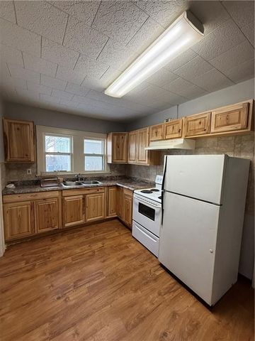 311 W Halsey Street, Maryville, MO 64468