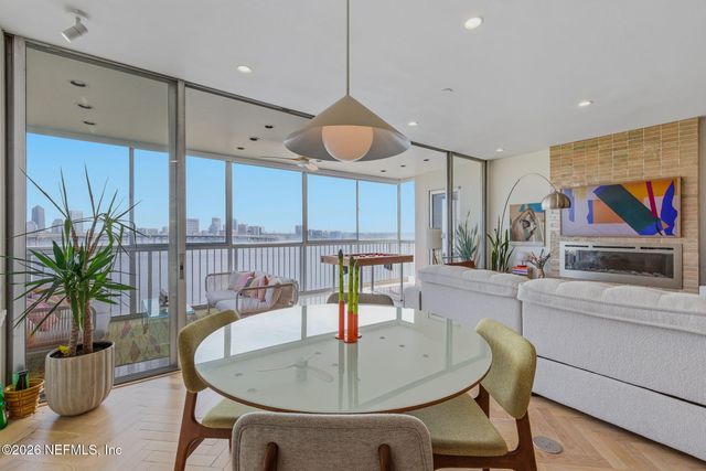 1560 LANCASTER Terrace 1006, Jacksonville, FL 32204