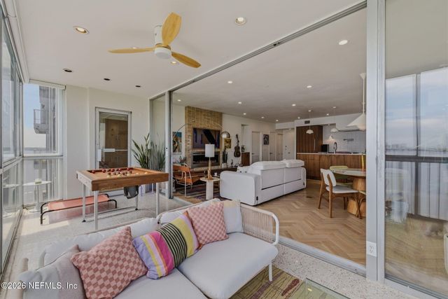 1560 LANCASTER Terrace 1006, Jacksonville, FL 32204