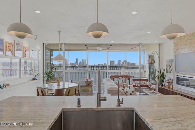 1560 LANCASTER Terrace 1006, Jacksonville, FL 32204