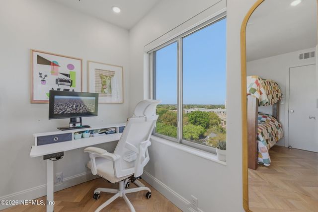 1560 LANCASTER Terrace 1006, Jacksonville, FL 32204