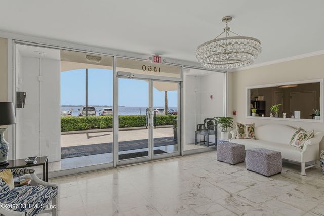 1560 LANCASTER Terrace 1006, Jacksonville, FL 32204