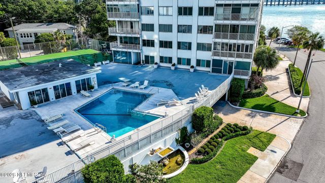 1560 LANCASTER Terrace 1006, Jacksonville, FL 32204