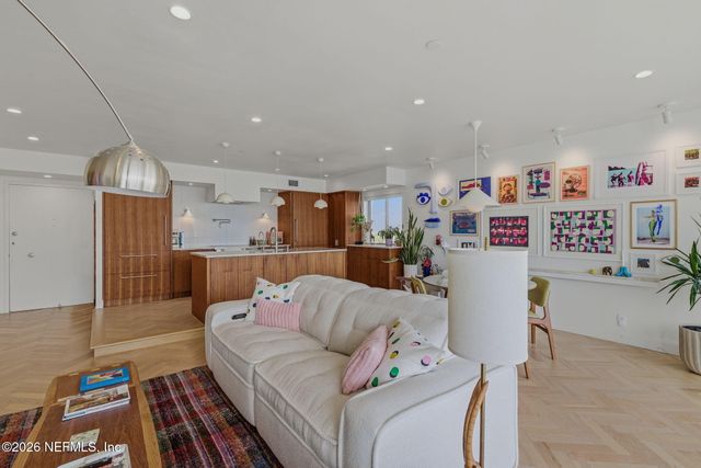 1560 LANCASTER Terrace 1006, Jacksonville, FL 32204