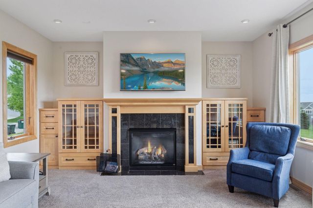 2304 Britwood Lane SW, Rochester, MN 55902