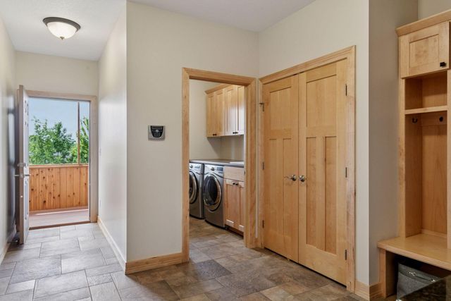 2304 Britwood Lane SW, Rochester, MN 55902