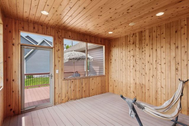 2304 Britwood Lane SW, Rochester, MN 55902